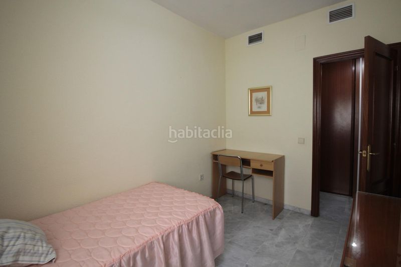 Foto e075a4f7-2ac6-4db3-998c-c685fee9f214. Lloguer pis a San Gil Sevilla