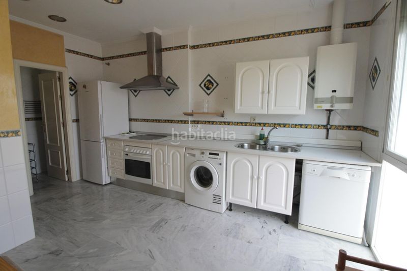 Foto 42b3f48a-ba34-4b47-9b76-c40fd5298b0a. Pis a San Gil Sevilla