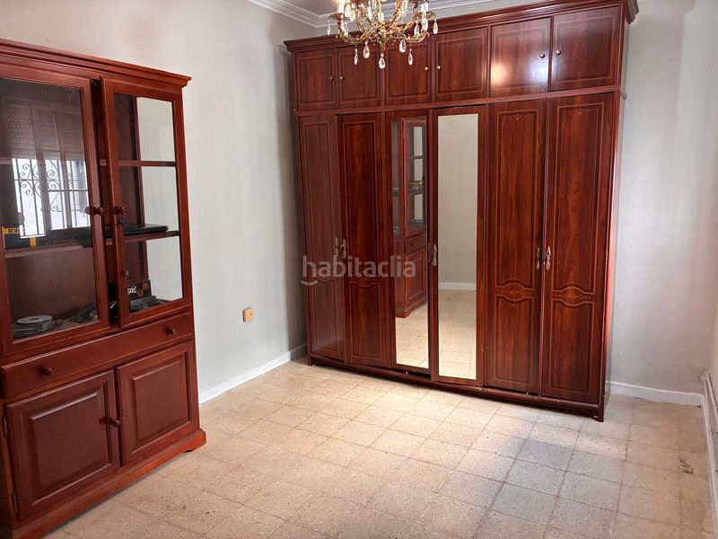 Foto e5c8b07a-0e12-439b-8222-bf2d071f2c57. Pis a San Carlos - San José Sevilla