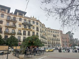 Affitto Ufficio in Avenida de málaga 4. Oficina junto a prado de san sebastián