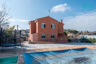 Chalet  Calle cceres. Chalet independiente en venta en el coto - el casar