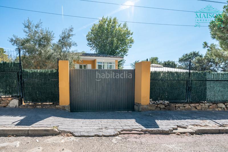 Foto c41d8c15-e2c0-43e8-abe9-6c9e7d9e11a6. Chalet  independiente en venta en el coto - el casar en Casar (El)