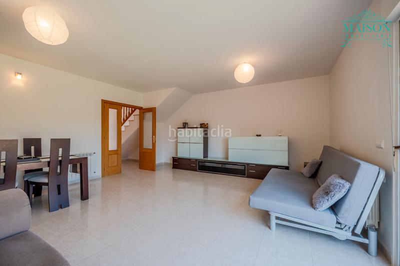 Foto 39e424dd-59d2-47e2-b33b-478abb698fe2. Chalet avec chauffage parking dans Galápagos