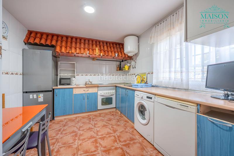 Foto 42c9e634-f1c9-4867-9360-23f86245a767. Chalet avec cheminée chauffage piscine dans Uceda