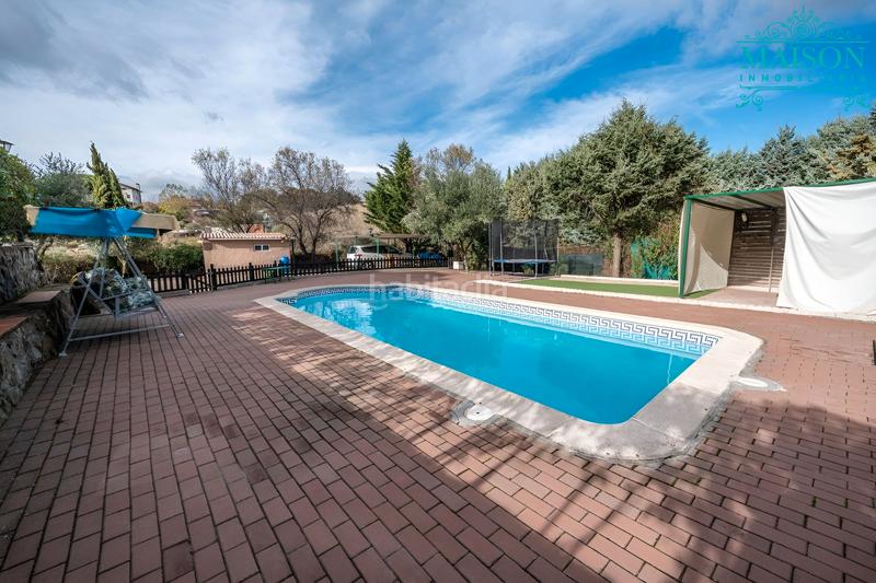 Foto 983f2a91-7c72-478f-9d6a-5c7c34273a90. Chalet avec cheminée chauffage piscine dans Uceda