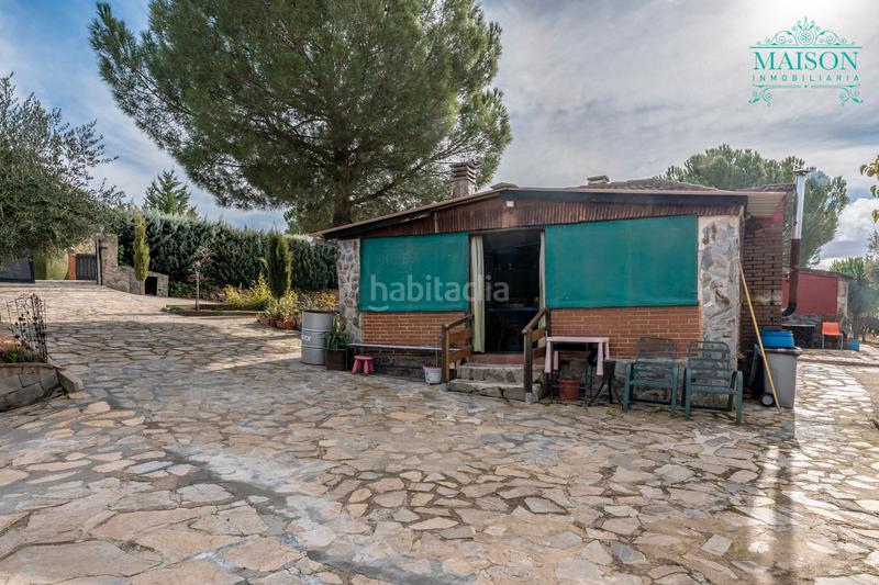 Foto ce97e02d-33e3-4d8f-8fb7-658917a7e645. Chalet avec cheminée chauffage piscine dans Uceda