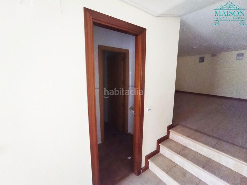 Foto 6489e247-9589-4e00-abaf-3994e5b9072c. Local comercial a Casar (El)