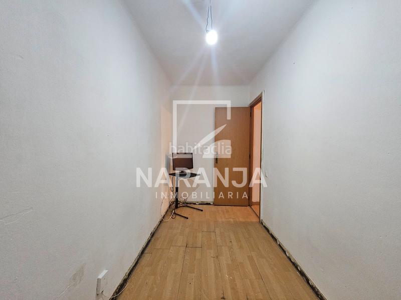 Foto 31a31e38-f86d-4efc-b76b-f3a4da58cfd0. Etagenwohnung in Trinitat Vella Barcelona