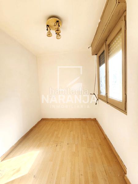 Foto cc3c6a57-e26b-4795-ba48-ddc149c0b242. Etagenwohnung in Trinitat Vella Barcelona