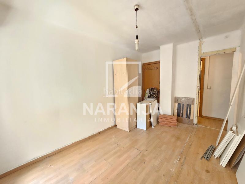 Foto e7fd879d-2123-402a-a5f2-1878c6593dee. Etagenwohnung in Trinitat Vella Barcelona