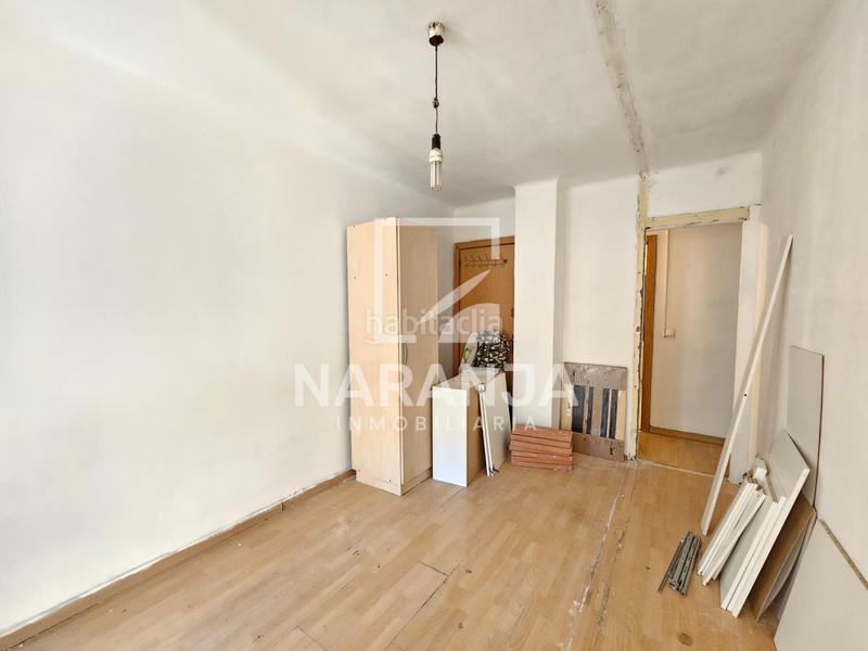 Foto f58b528f-0d16-43c1-832a-2c4efb056961. Etagenwohnung in Trinitat Vella Barcelona