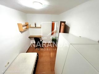 Appartement dans Trinitat Vella. Piso amplio exterior de 3 habitaciones