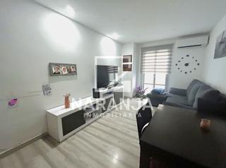 Appartement à Singuerlín. Piso con tres patios en singuerlín, santa coloma de gramenet