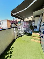 Appartement  Avenida ramón berenguer 52. Piso con dos terrazas en singuerlín, santa coloma de gramenet