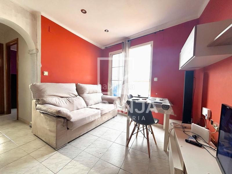 Foto fea91250-01d6-43e6-8ac0-95bf5a5b6174. Attique dans El Raval Santa Coloma de Gramenet