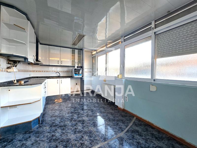 Foto 77d4c7f8-a4c3-49af-b3c9-541af23c4c77. Appartement dans Riu Sud Santa Coloma de Gramenet