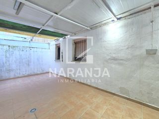 Pis  Carrer conca. Piso con patio de 25 metros