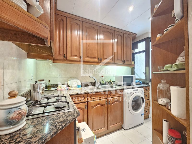 Foto c3f09034-4a84-48e3-94ad-97b3242b6434. Piso en Trinitat Vella Barcelona
