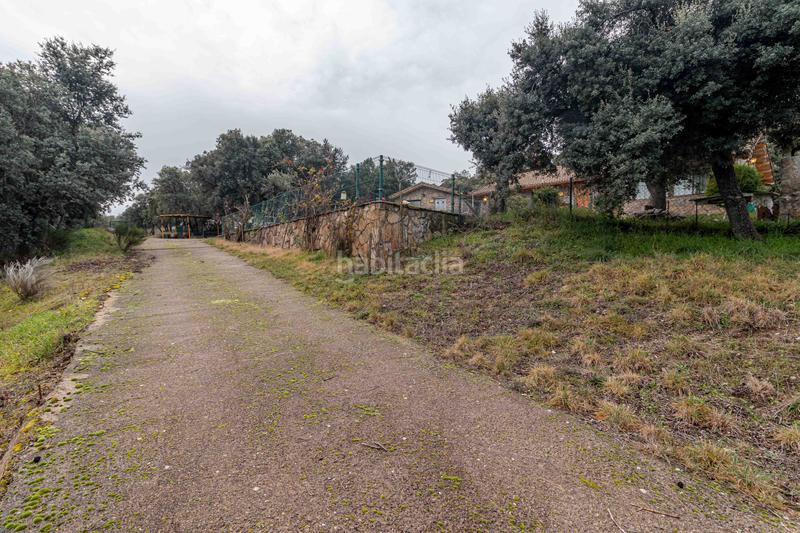 Foto 2211a729-d18f-4bf4-bfc7-dda6f0e76b30. Chalet espectacular finca rustica de 17.000 m² con dos viviendas independientes y piscina en coto de san isidro () en Ituero y Lama