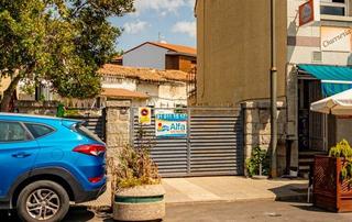 Terreny residencial  Calle de jos antonio. Magnifica casa-solar en venta en el centro de cerceda ideal para
