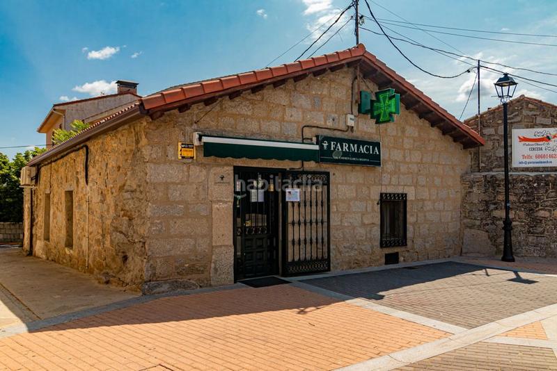 Foto 3f32081f-4cc1-4961-ba85-0786b17589a5. Terreno residencial magnifica casa-solar en venta en el centro ideal para construir promotoras y constructores en Cerceda