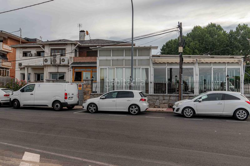 Foto 83e734ec-1100-4078-94c5-9a829589b7d4. Local comercial oportunidad de inversion alfa home te ofrece en exclusividad una oportunidad para invertir el destacado y consolidado restaurante en Moralzarzal