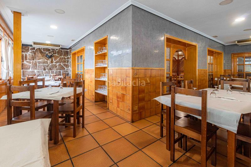 Foto fac73757-d2bf-4481-9978-9f2ae726fa33. Local comercial oportunidad de inversion alfa home te ofrece en exclusividad una oportunidad para invertir el destacado y consolidado restaurante en Moralzarzal