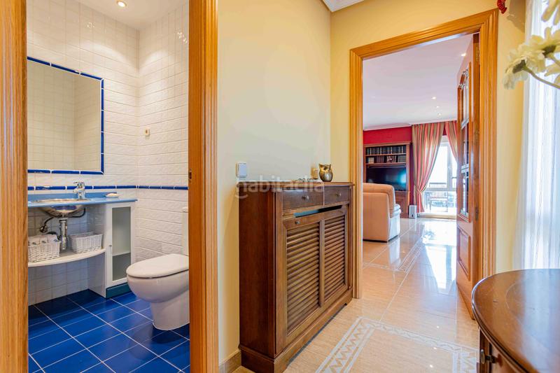 Foto 5ca6a5b9-2bcb-47cb-a3cc-72aa619e1514. Chalet la vivienda que estás buscando para tu familia! espectacular chalet independiente de 400 m2 con piscina sobre parcela de 1.000 m2 en Guadarrama