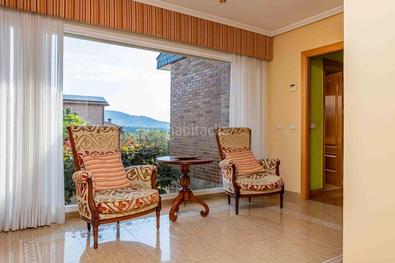 Foto 7acb8147-cc9c-49b6-af12-c363b8088d1f. Chalet la vivienda que estás buscando para tu familia! espectacular chalet independiente de 400 m2 con piscina sobre parcela de 1.000 m2 en Guadarrama