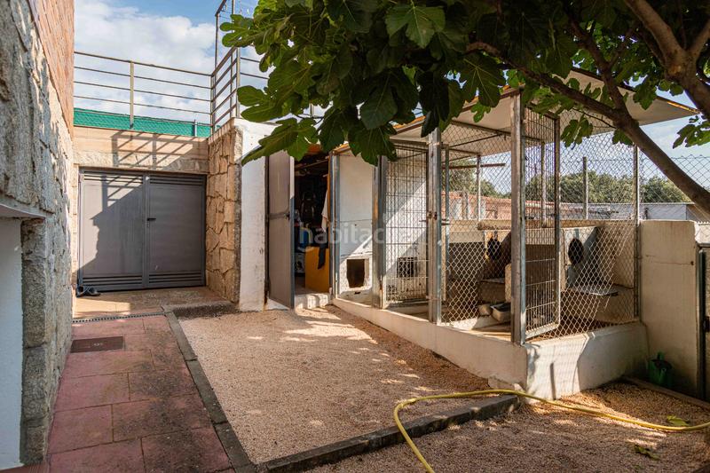 Foto c33f9a70-aceb-441e-ae37-d48a8e407d32. Chalet la vivienda que estás buscando para tu familia! espectacular chalet independiente de 400 m2 con piscina sobre parcela de 1.000 m2 en Guadarrama