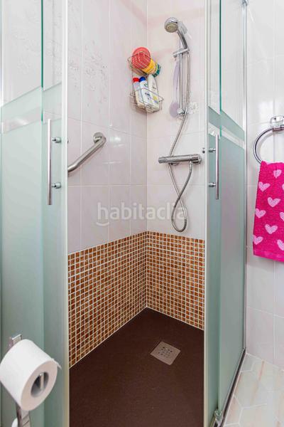 Foto 45bb1678-62fc-4464-ba42-0c45c4c7a75b. Chalet mpresionante y acogedor chalet , con espectaculares vistas. amplia vivienda de 270m2 construidos en parcela de 450m en Moralzarzal