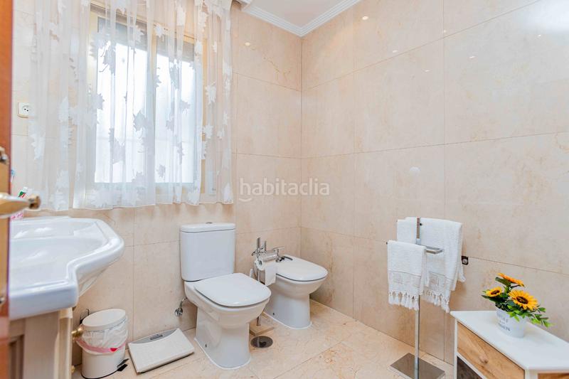 Foto 5a02c15b-4fa7-4501-8d39-e3a4ec627376. Chalet mpresionante y acogedor chalet , con espectaculares vistas. amplia vivienda de 270m2 construidos en parcela de 450m en Moralzarzal