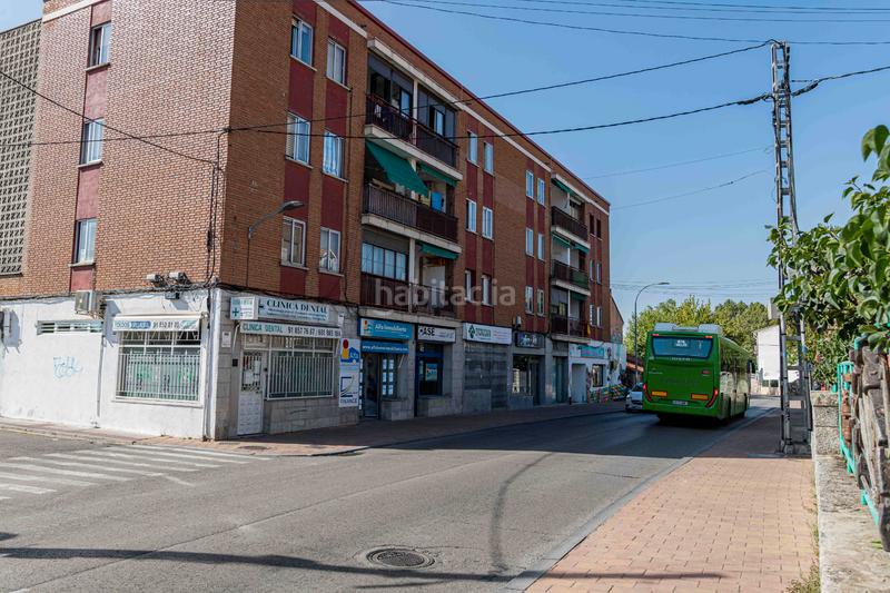 Foto 12c2dbaf-8819-493b-822c-f18ed4a99dc1. Local comercial en calle de antón 30 oportunidad de negocio! venta de local de 36m² en pleno  Centro , ideal como inversion en Moralzarzal