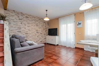 Maison jumelée à Calle del prado serrano 4. Magnifico chalé adosado en cerceda zona centro de 140m² construi