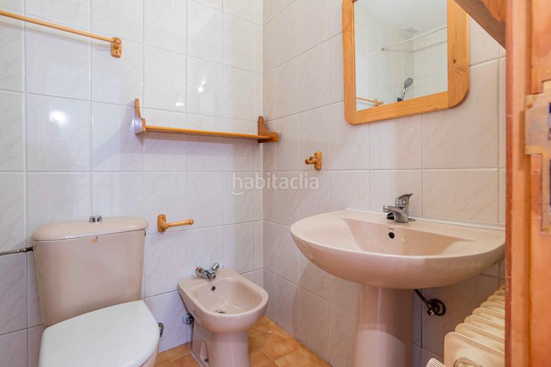 Foto 241e3257-ca1b-4327-b3d1-f22c0ea3492d. Casa adosada magnifico chalé adosado zona centro de 230m² construidos alfa home pone a la venta en exclusiva este magnífico y coque en Cerceda