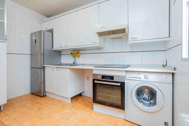 Foto d4893398-8756-4ed0-a94d-944670013078. Casa adosada magnifico chalé adosado zona centro de 230m² construidos alfa home pone a la venta en exclusiva este magnífico y coque en Cerceda