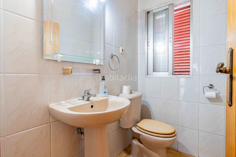 Foto febc0a36-36e7-4c20-abf0-a0c38d43882b. Casa adosada magnifico chalé adosado zona centro de 230m² construidos alfa home pone a la venta en exclusiva este magnífico y coque en Cerceda