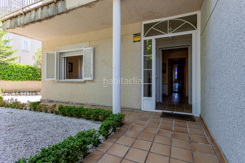 Foto e263b96d-638e-4e62-b828-f60e344614d5. Casa aparellada amb calefacció a Colegios Moralzarzal