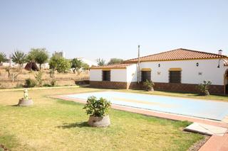 Maison à Casa alta 9. Exclusiva casa en  córdoba