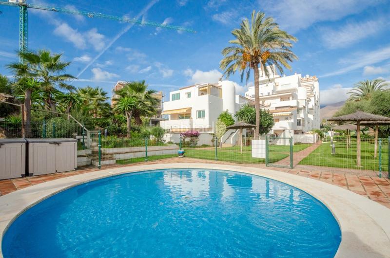 Foto a84d6ca8-8b48-4524-95bd-3f959138d04b. Ático  dúplex en primera línea de playa guadalobón en Estepona