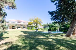 Xalet a Calahonda. Villa de lujo en la urbanización sitio de calahonda