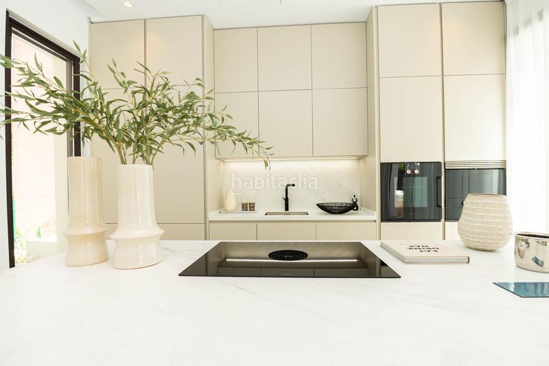 Foto 0721ac5f-1f35-48bd-b22e-0bb61ae6da27. Casa amb aparcament piscina a La Merced Marbella