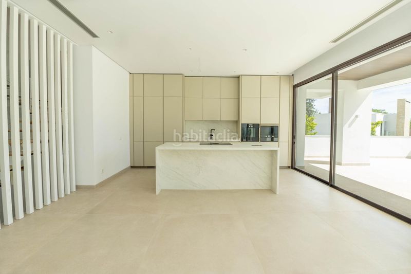 Foto 1b6720b7-c09b-4927-b2e5-040889022256. Casa amb aparcament piscina a La Merced Marbella