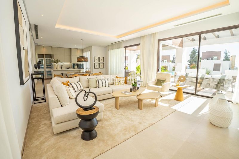 Foto 47d98817-5f40-4836-a326-4c886a9612f9. Casa amb aparcament piscina a La Merced Marbella