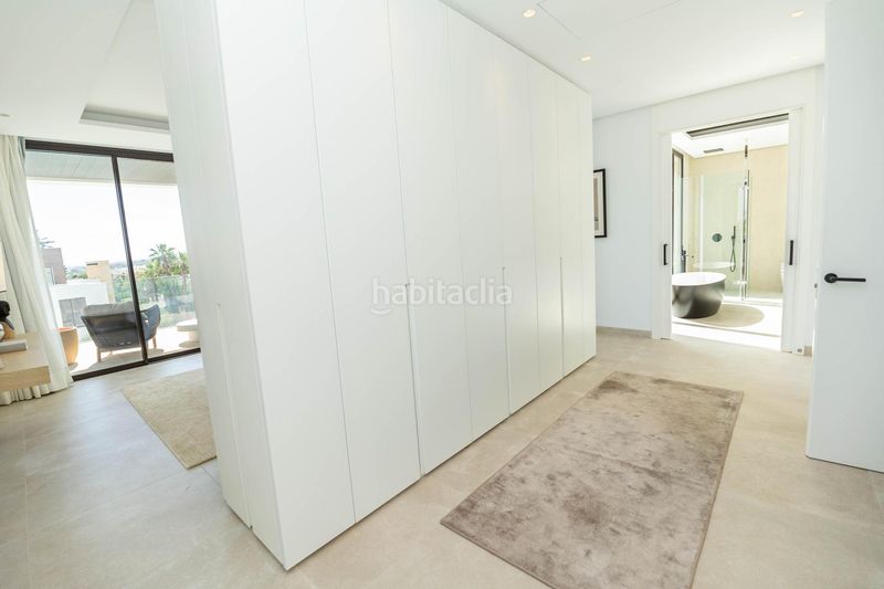 Foto 4bb2edc1-8298-466f-bf57-fe4b23afd1fa. Casa amb aparcament piscina a La Merced Marbella