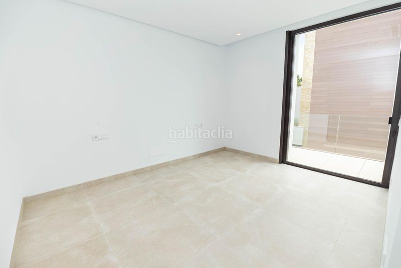 Foto 5d3833a5-c550-4ea3-b7c3-005dfa6ef305. Casa amb aparcament piscina a La Merced Marbella