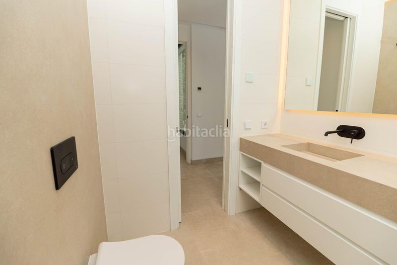 Foto c1f86f6e-3c8d-4e6c-880f-d5b16ac3ffea. Casa amb aparcament piscina a La Merced Marbella