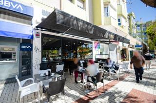 Traspàs Local Comercial a Parque Ayala - Jardín de la Abadía - Huelín. Traspaso  granier con altos ingresos