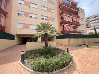 Appartement in Los Almendros - El Limonero - El Tomillar. Amplio piso en urbanización cerrada, zona puerto de la torre