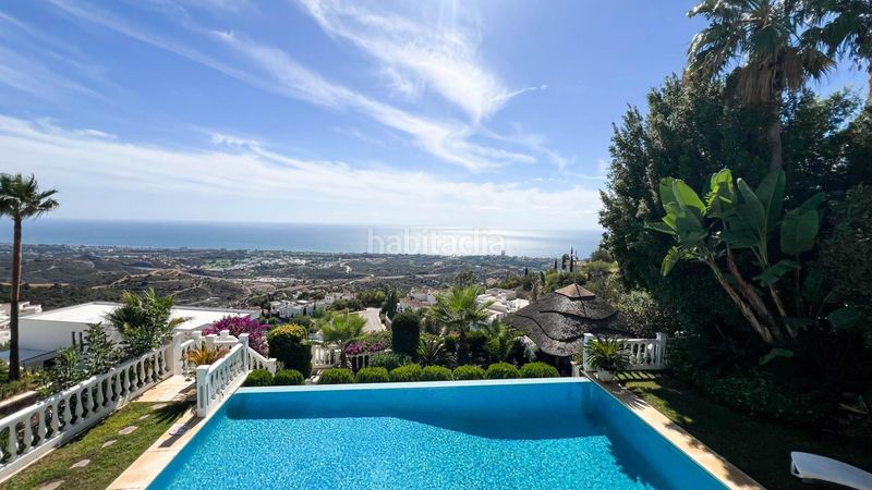 Foto 164ef198-49d1-453b-9e43-f11dd2185ffb. Xalet amb calefacció aparcament piscina a Alto de los Monteros Marbella